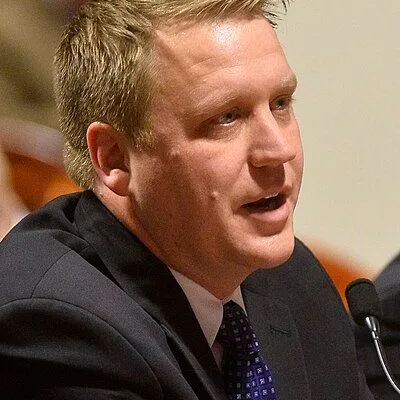 Aric Nesbitt