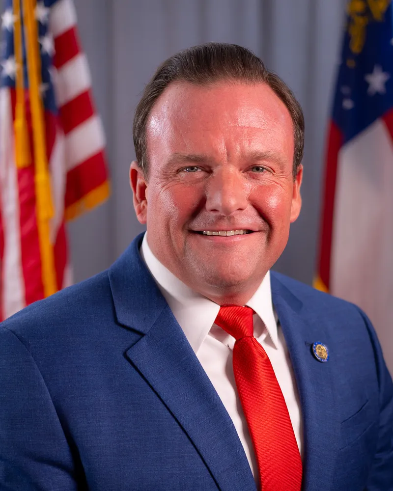 Clint Dixon