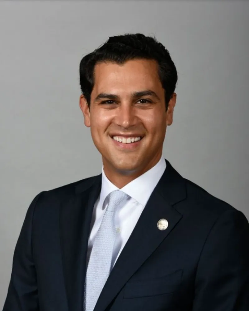 Dani Isaacsohn
