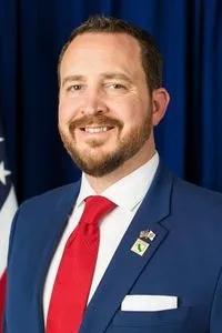 Devon Mathis
