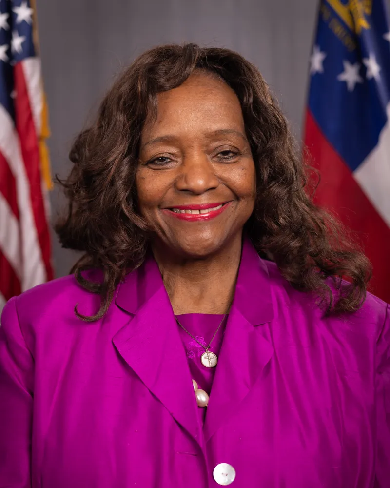 Donzella James