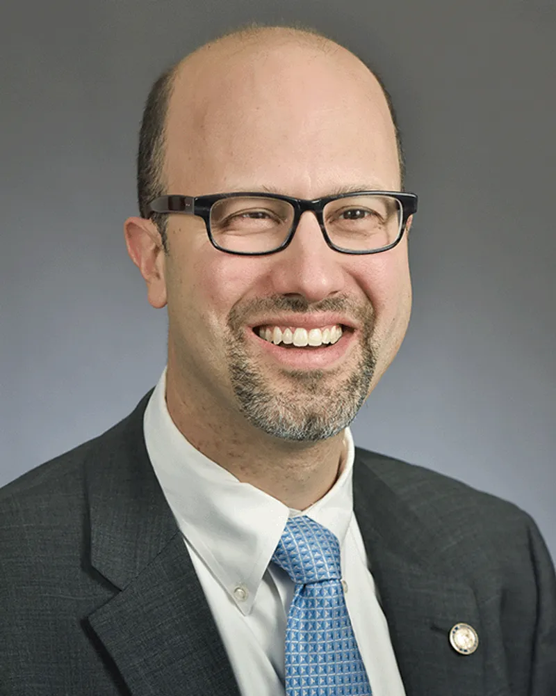Laurie Pryor
