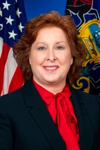 Lynda Schlegel Culver
