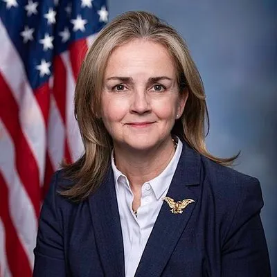 Madeleine Dean