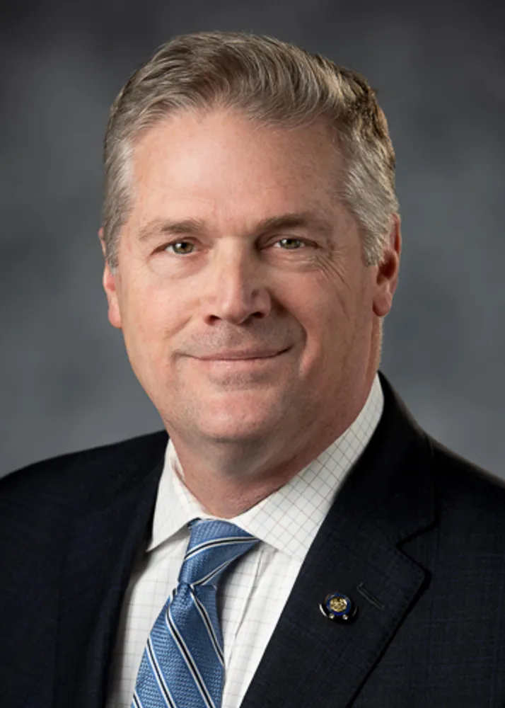 Mike Azinger