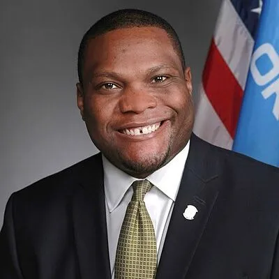 Monroe Nichols