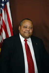Raymond Hull