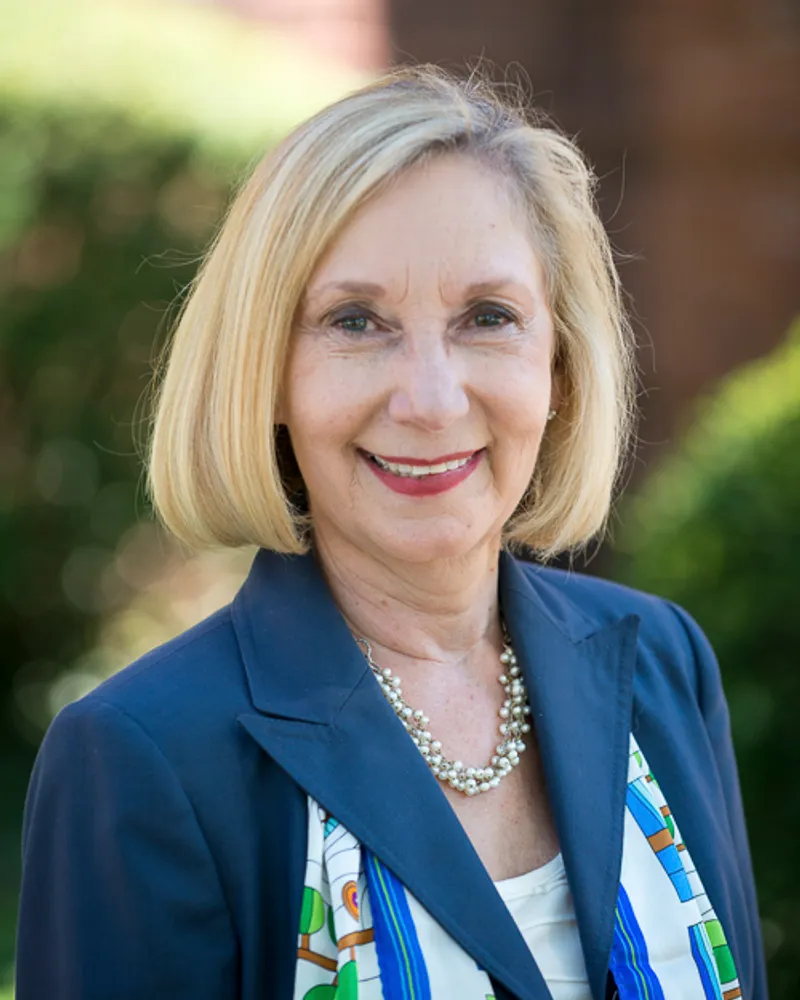 Robyn Gabel