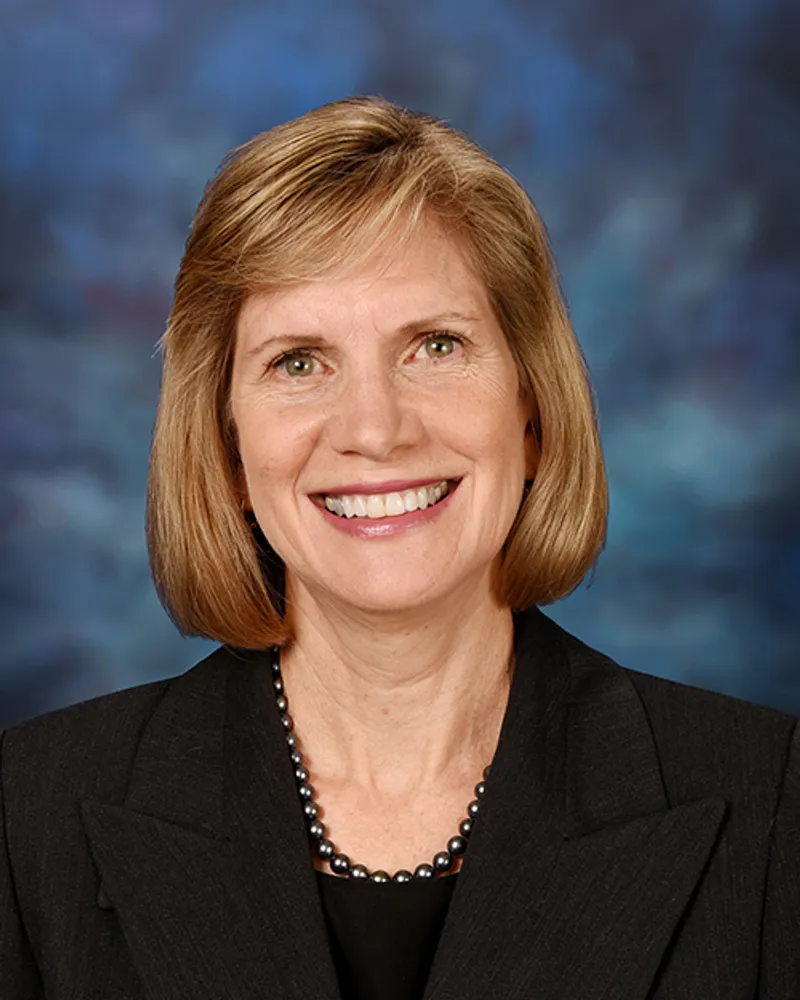 Suzy Glowiak Hilton